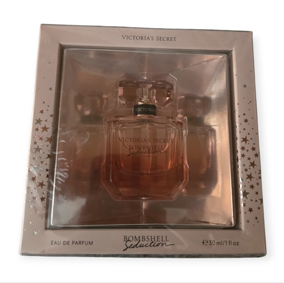 Victoria's Secret Other - Victoria's Secret Bombshell Perfume